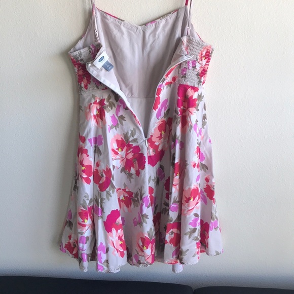 Adjustable straps Zipper back Taupe Pink Flowing Floral Dress OLD NAVY Size S - Picture 7 of 8